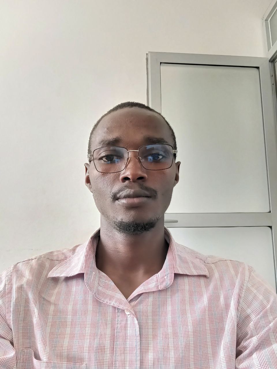 M. HANGA JEAN FRANCOIS